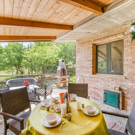 Chalet Vineyard Dependance With Shared Pool - Happy