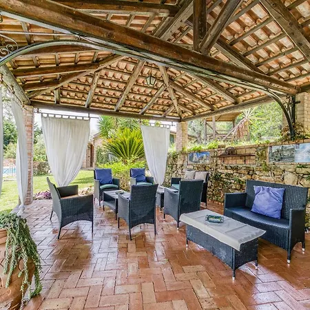 Chalet Vineyard Dependance With Shared Pool - Happy *